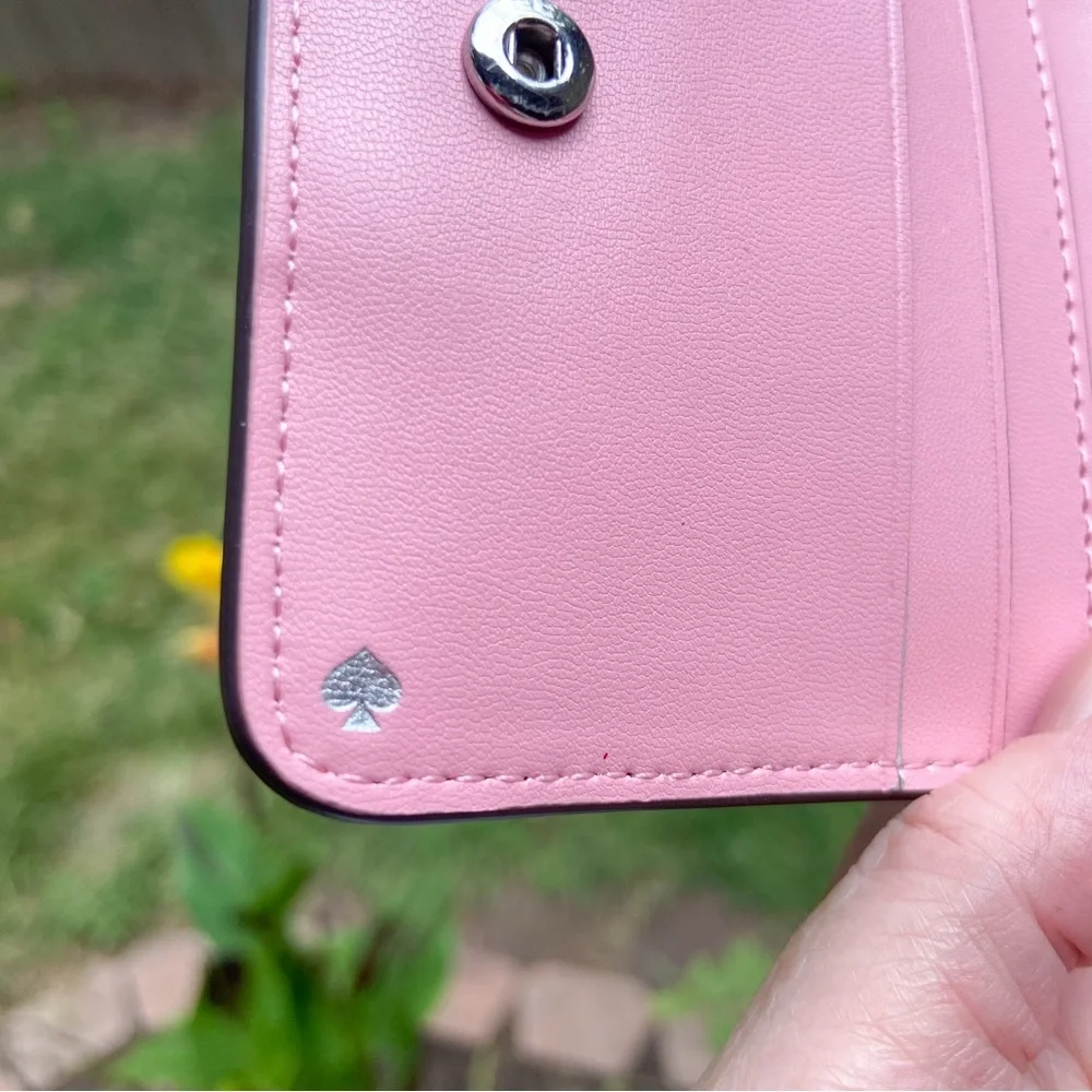 Kate Spade Pink Wallet small bifold - Picture 10 of 15